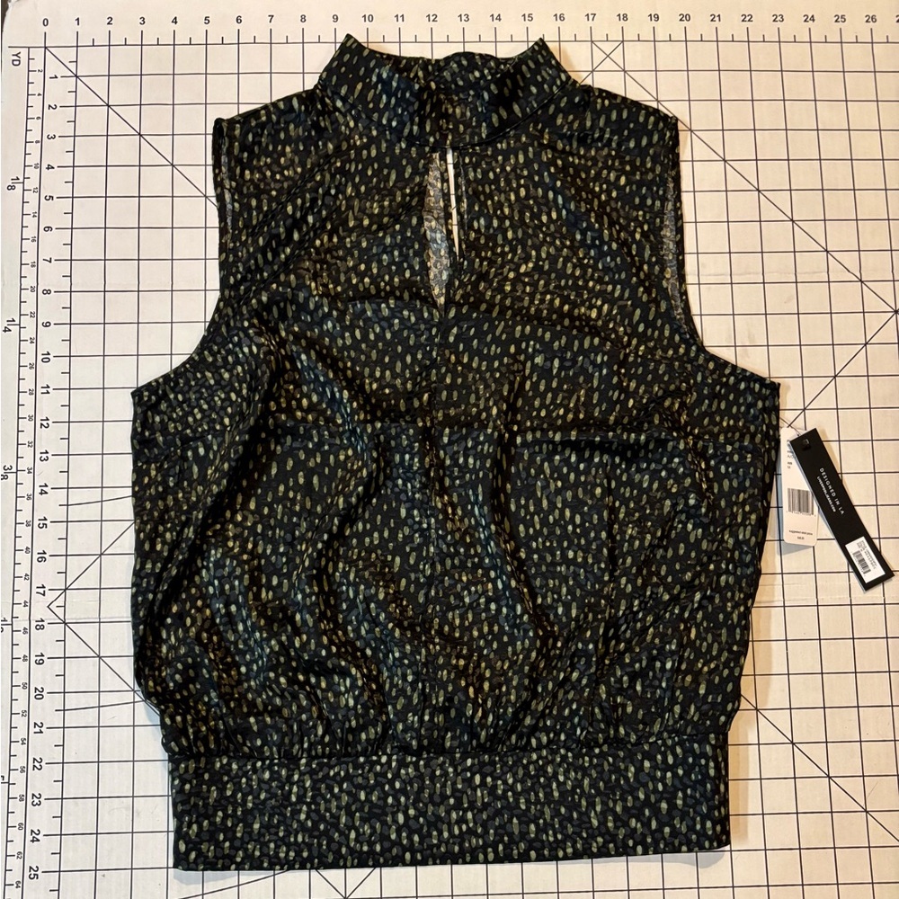 NWT Liverpool Women’s Size Medium Black/Green Sleeveless Blouse